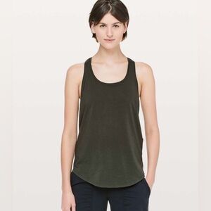 Lululemon Love Tank *Pleated Size 6 in Dark Olive